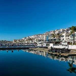 Apartment Luxury Holiday In Puerto Banus Marina With Sea Views, Marbella